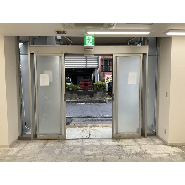 エビデンスの玄関|収納もある玄関です