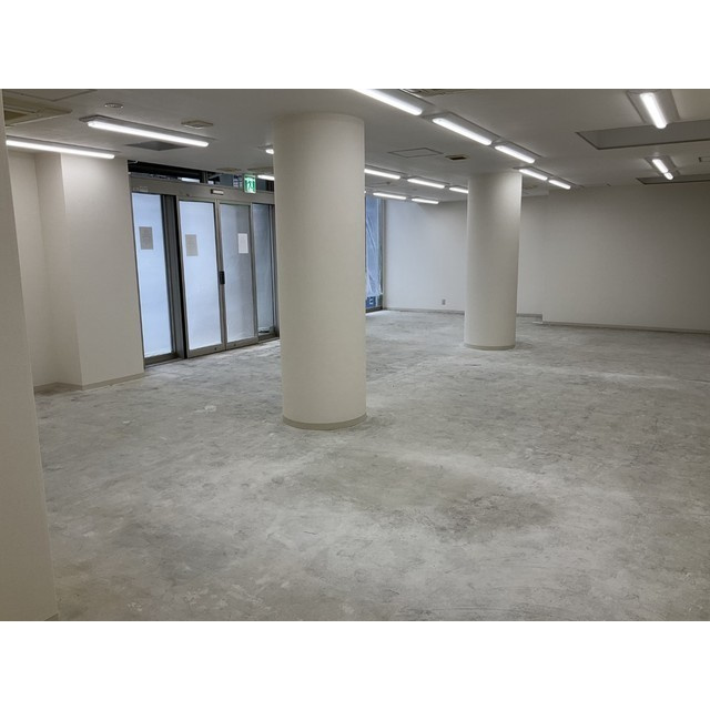 エビデンスの内装|おしゃれな内装です