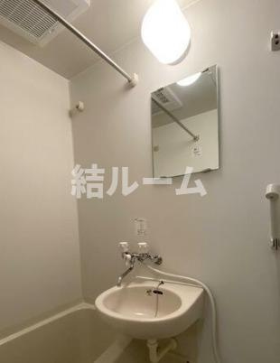 中野区江古田２丁目の賃貸マンションの洗面所