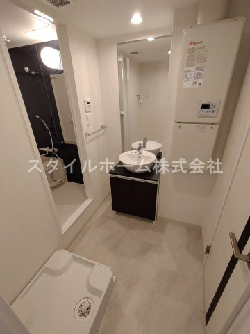 ADVANCE IWATAの洗面所