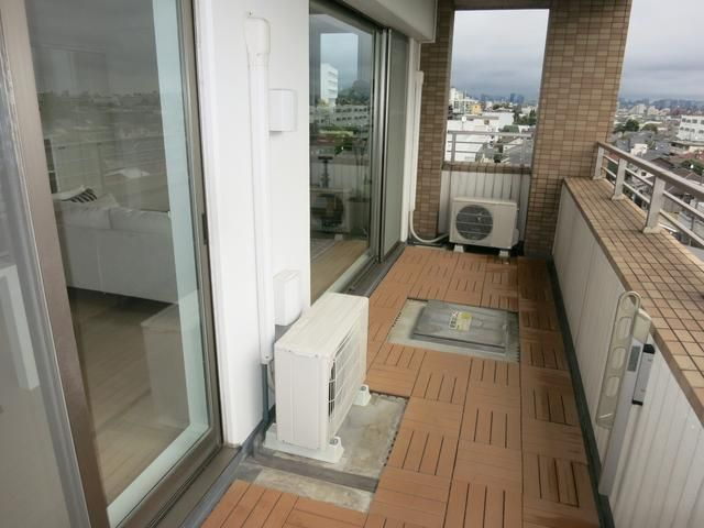 アーデン駒沢パークフロントのエントランス|※別部屋参照