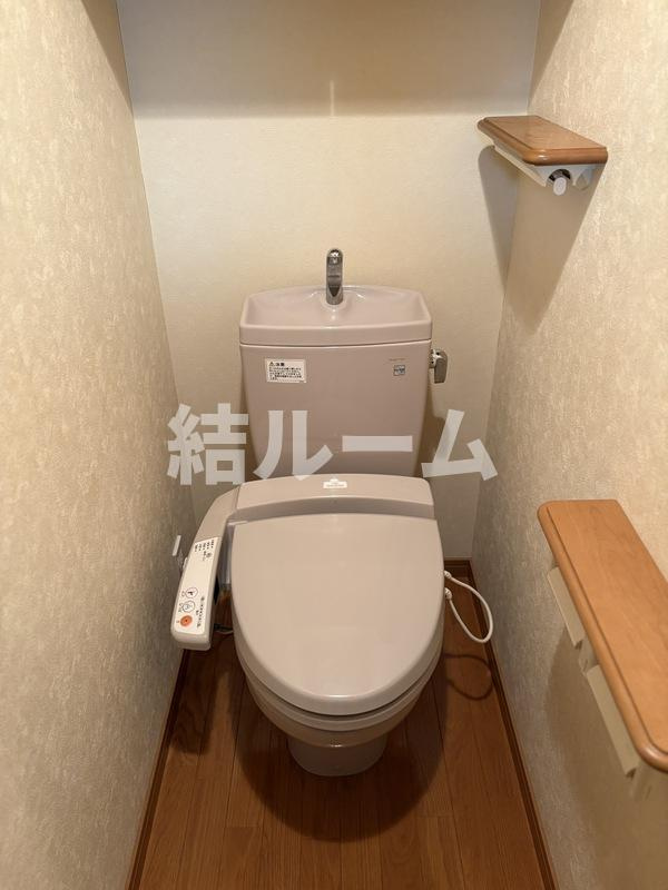 中野区白鷺３丁目の賃貸マンションのトイレ