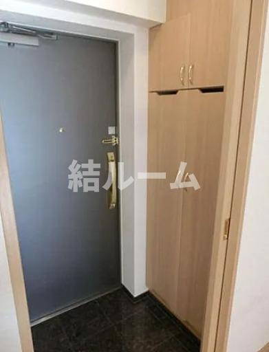 中野区白鷺３丁目の賃貸マンションの玄関