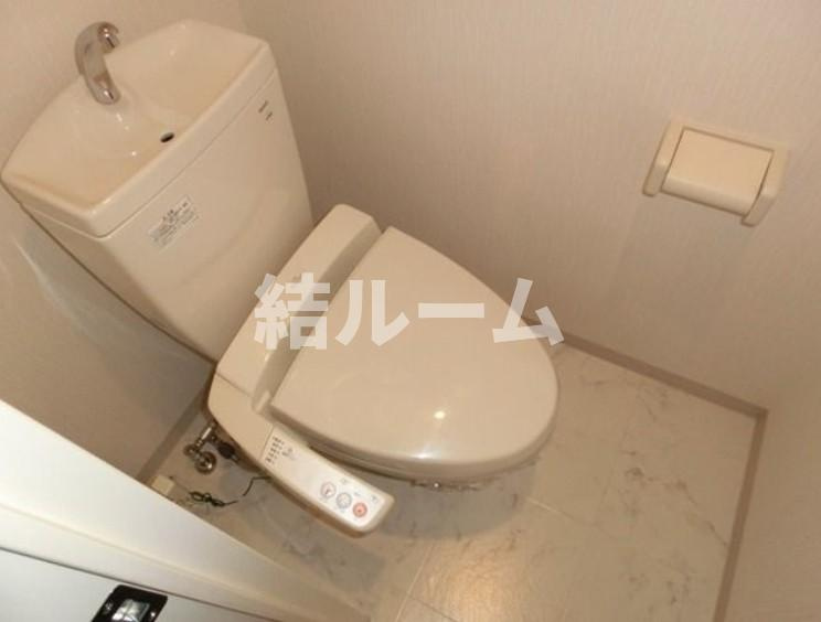 練馬区練馬３丁目の賃貸マンションのトイレ
