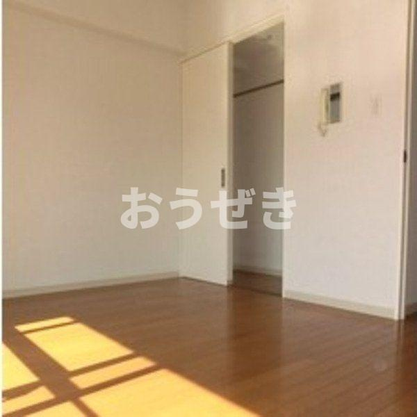 パークフロントの収納