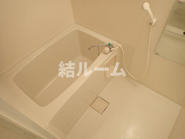 中野区江原町１丁目のアパートの浴室