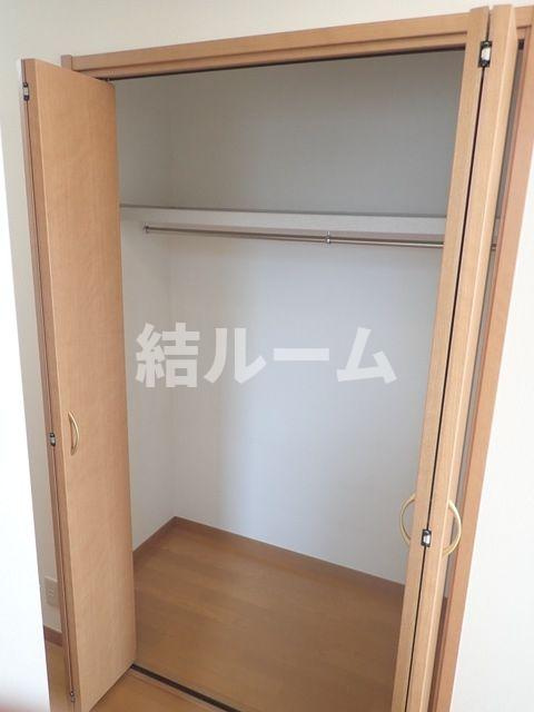 中野区江原町１丁目のアパートの収納