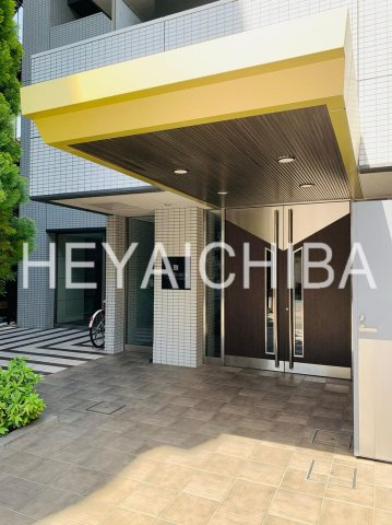 ファインアドレス新御徒町のエントランス