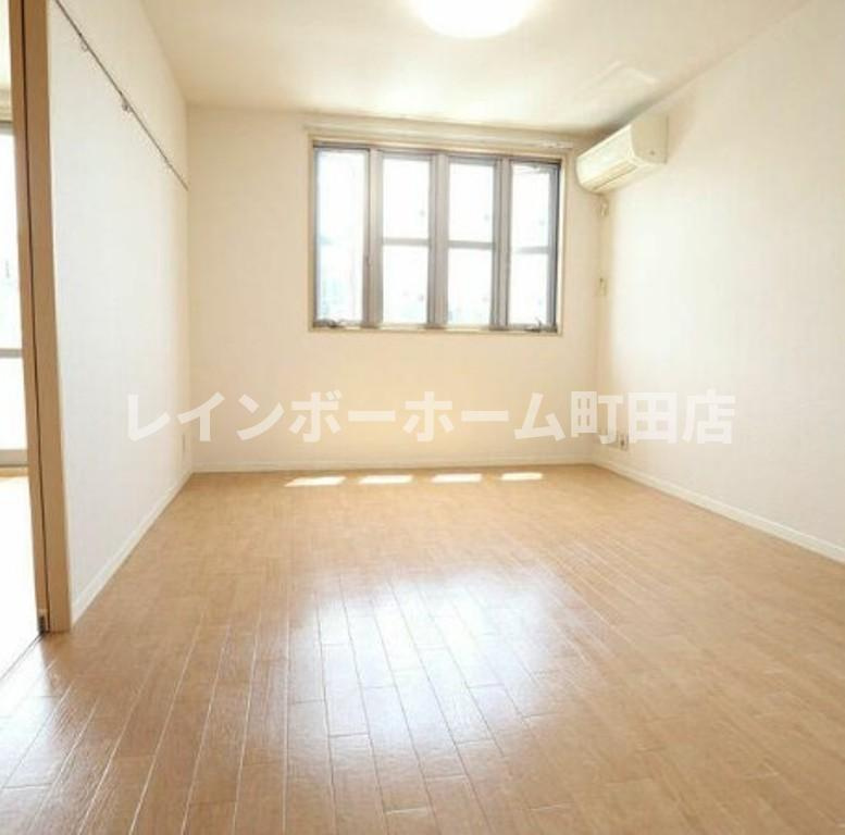 ガーデンヒルズ※初期費用分割あと払いサービス利用可能物件の居間・リビング