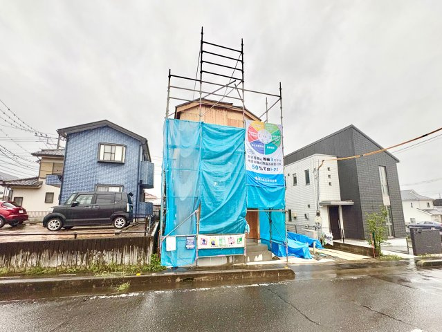 《仲介手数料半額》狭山祇園2期　全3棟　A号棟の前面道路含む現地写真