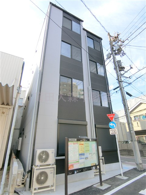 キャトル梅屋敷の外観