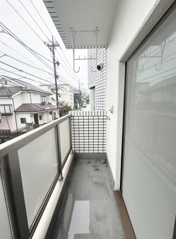 トムス萩山のエントランス