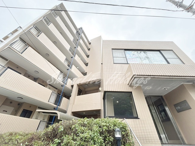 藤沢市藤沢３丁目の賃貸マンションの外観