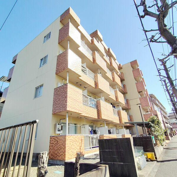 マンション如月の外観