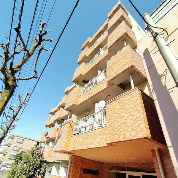 マンション如月の外観