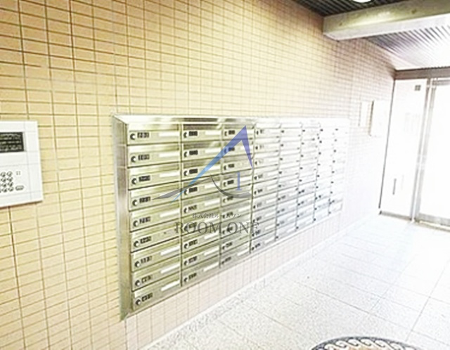 グローリス中野のその他共用部分|集合ポストです。