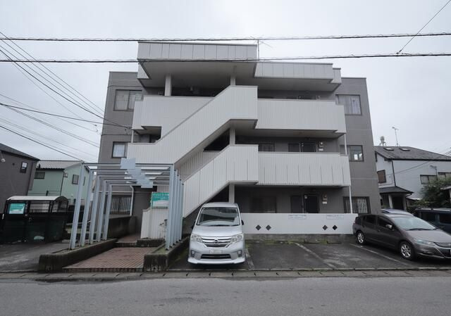 モンシェ４号館の外観