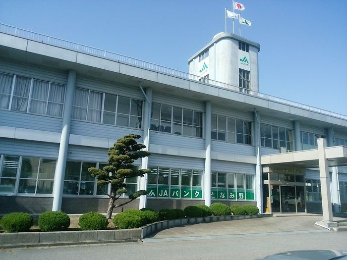 プレミューズ春日