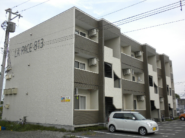 ラパーチェ813の外観