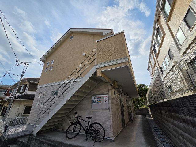 川崎市多摩区西生田１丁目のアパートの外観