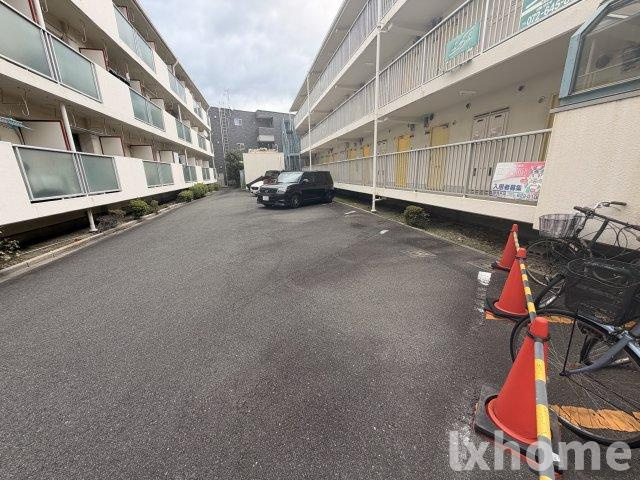 ゼンコウコーポラス2の駐車場