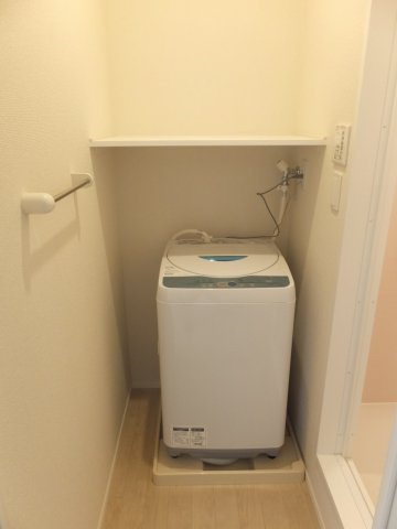 レオネクストヴィラ　アゼリアのその他|洗濯機