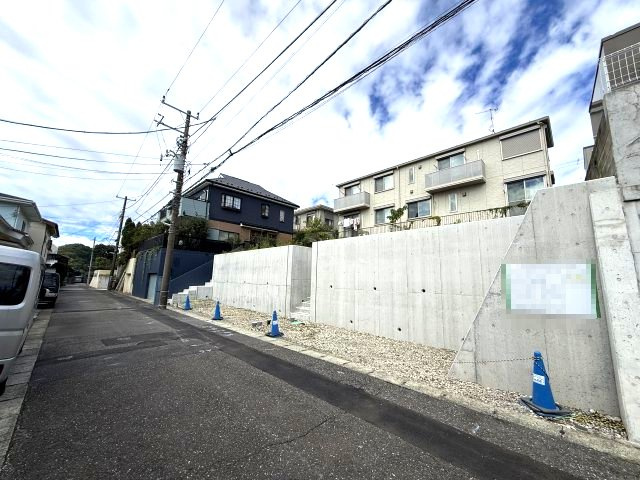 造成地　南側道路の前面道路含む現地写真|前面道路