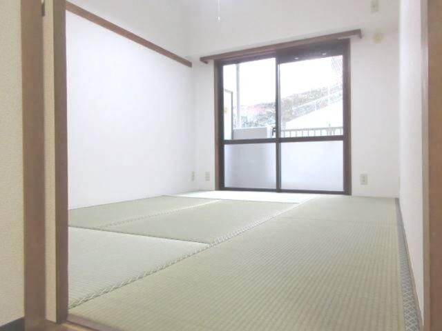 横浜市神奈川区菅田町の賃貸マンションの寝室