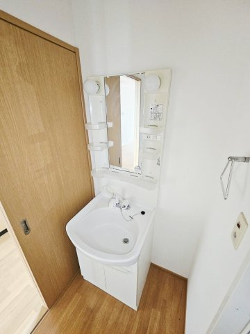 エヴァーグリーンの洗面所