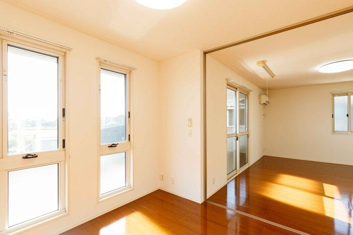 D-room戸出Ⅰ　A棟の洋室