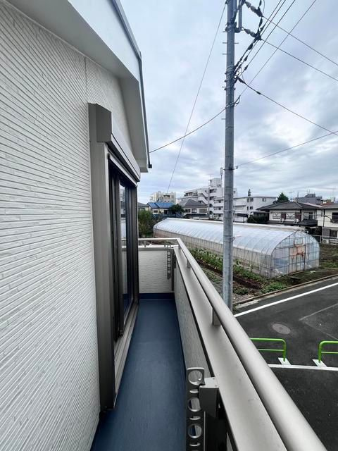 Ｓｕｍａｉ－ｔｏ練馬区大泉学園町１５のバルコニー