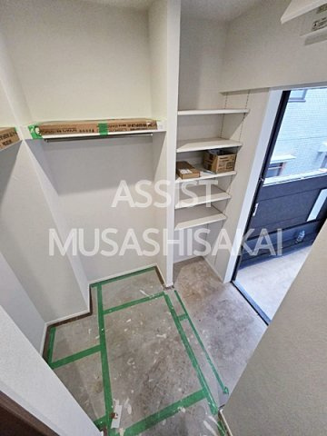 ＭＥＬＬＡＳ武蔵境の玄関