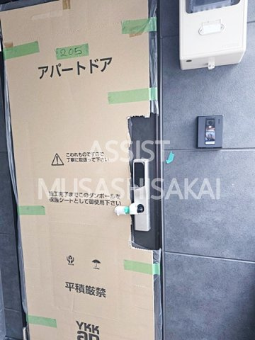 ＭＥＬＬＡＳ武蔵境の玄関