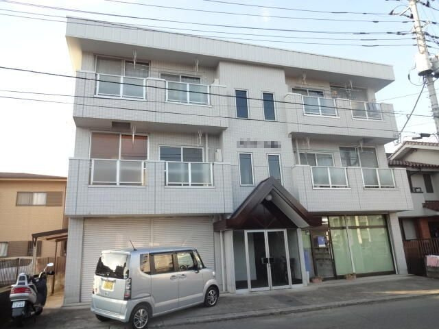 メゾンドール有山の外観