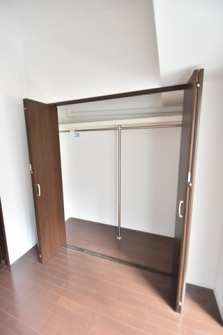 大阪市都島区東野田町１丁目の賃貸マンションの収納