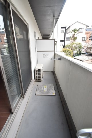 大阪市都島区東野田町１丁目の賃貸マンションのバルコニー