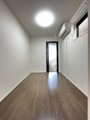 ベイルーム西横濱Ⅰの居間・リビング