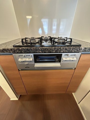 オープンレジデンシア南青山骨董通りのキッチン