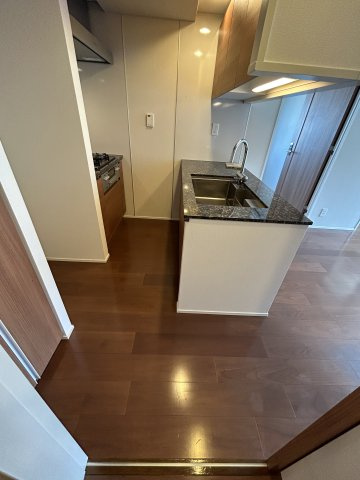 オープンレジデンシア南青山骨董通りのキッチン