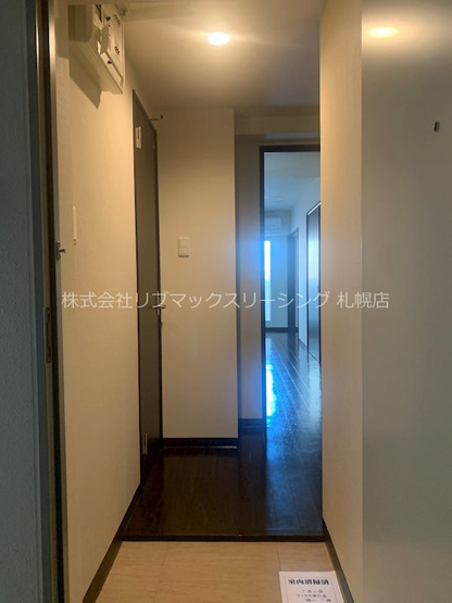 【玄関】