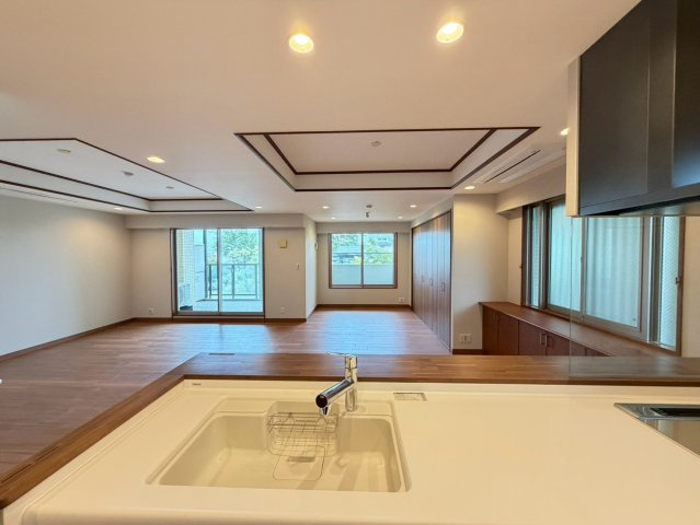 名次町ロジュマンのキッチン