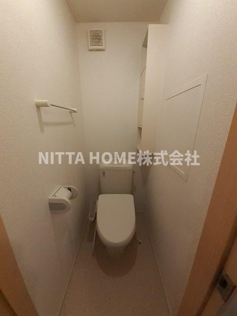 福知山市土師新町４丁目のアパートのトイレ|トイレはウォシュレット機能が付いています◎