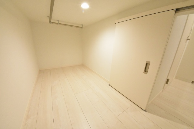 CB与野本町ストリアの収納