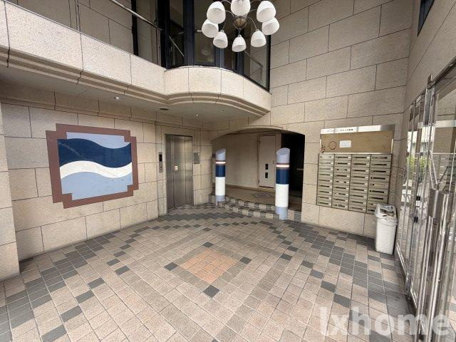 ゼンコウコーポラス8番館のロビー