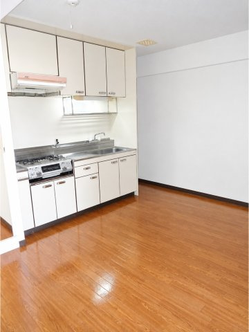 市川市相之川１丁目の賃貸マンションのキッチン