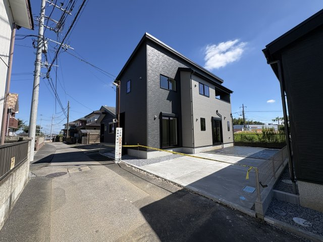 野田市中野台02期　新築戸建　1号棟の前面道路含む現地写真