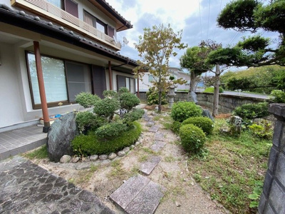 【庭】 | 田布施・さくら橋近く | お庭の付いた物件です