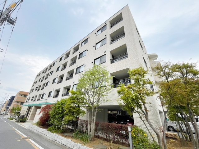 ソレイユ南与野の外観|綺麗な外観です。