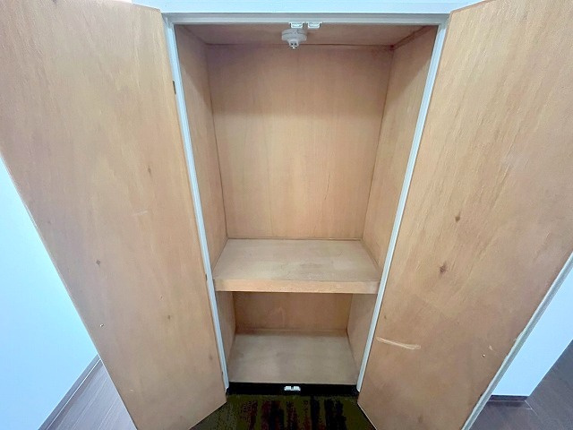 エル三津屋の収納