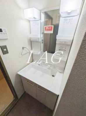 【洗面所】 | オークウッドⅡ | 独立洗面台です。